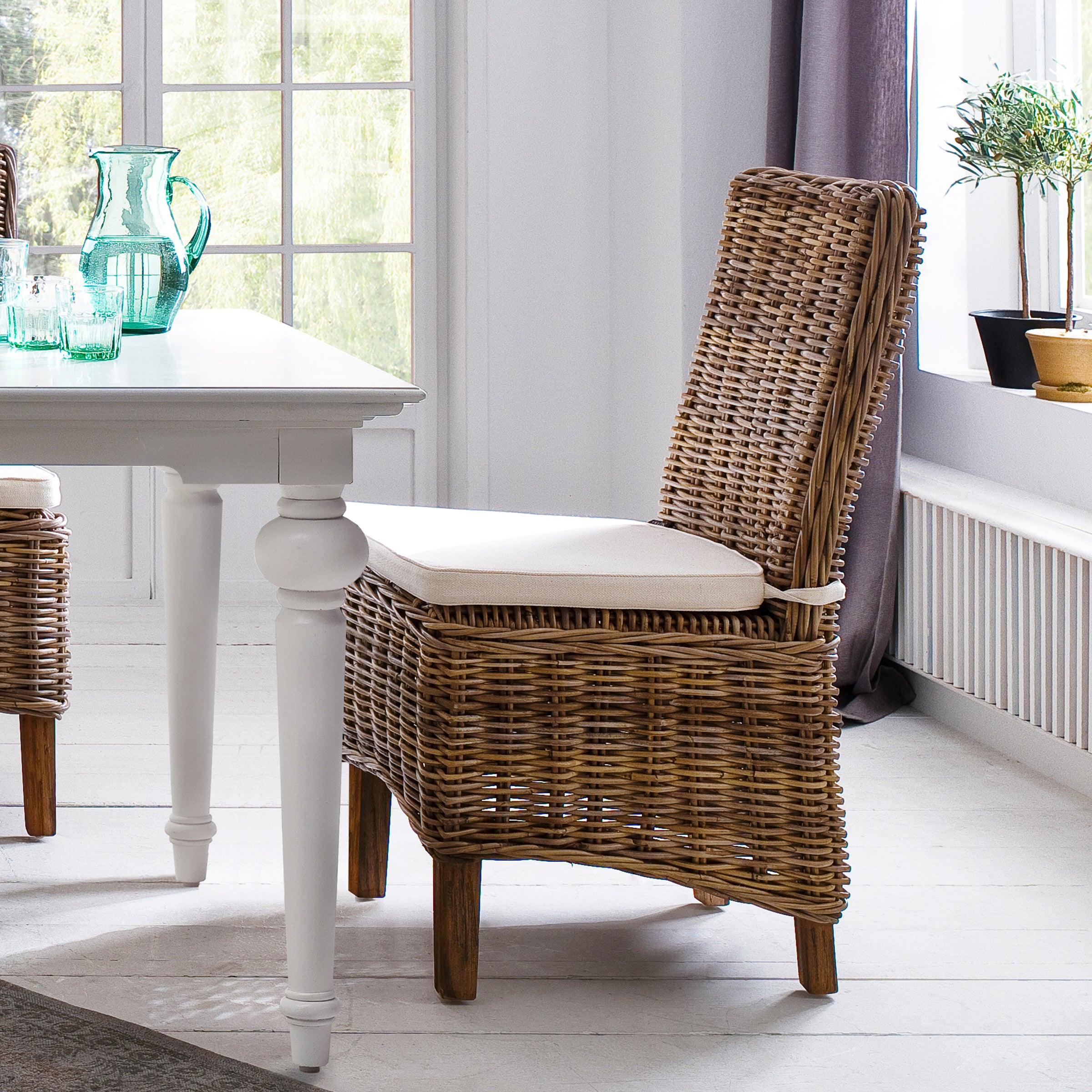 MORIN Dining Chair Interior