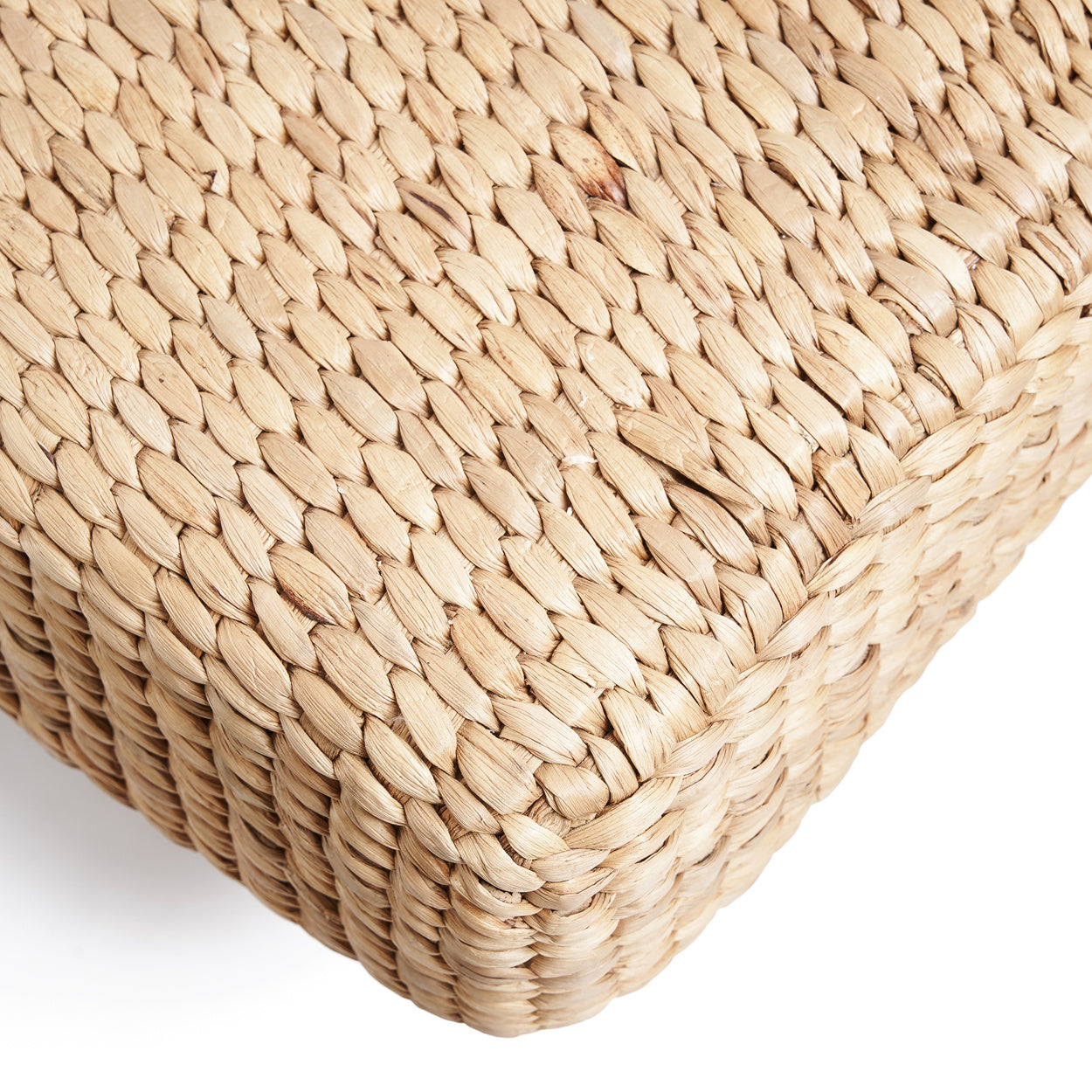 Le banc en jacinthe d'eau