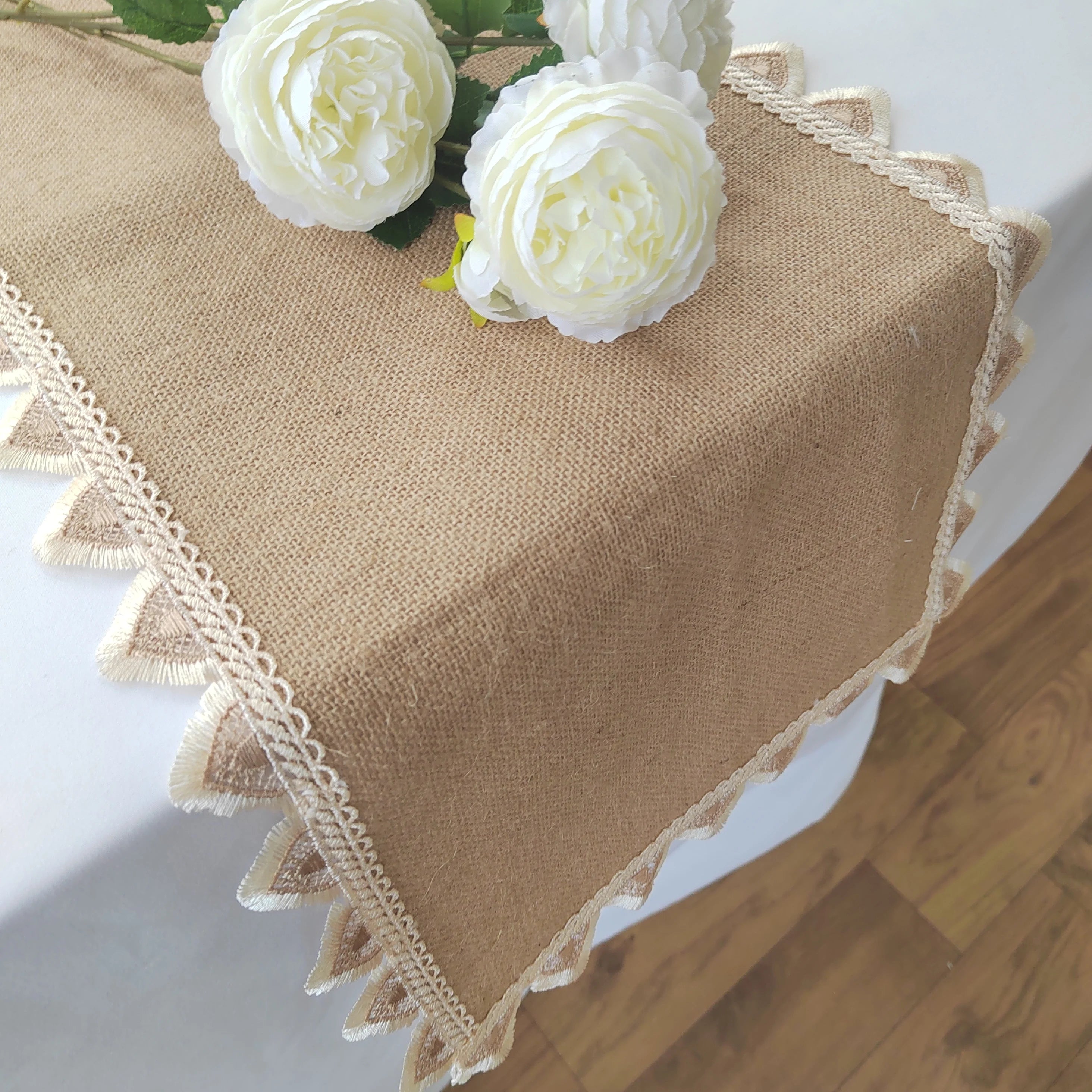 Linge de table beige pour la maison