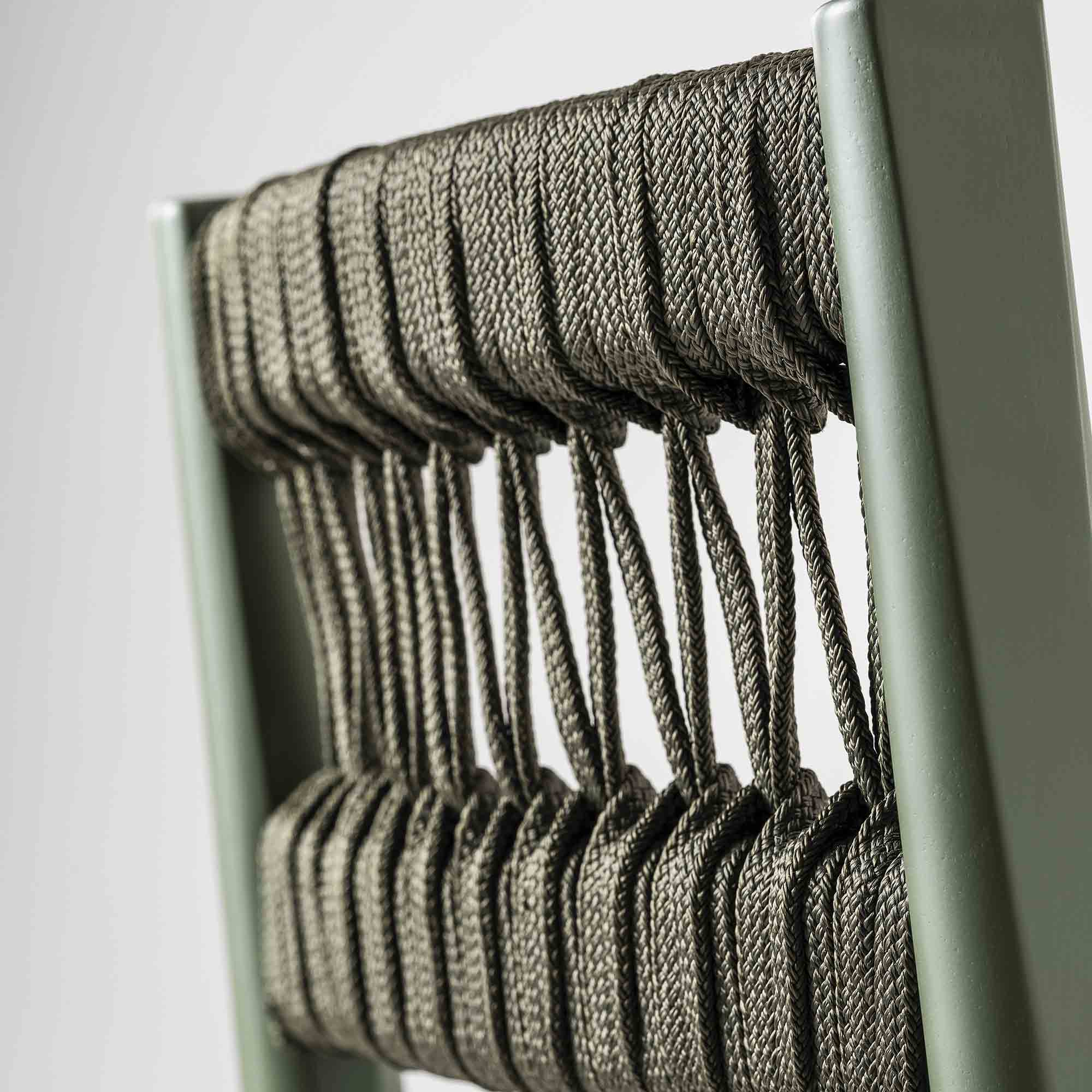 JULIE IN Stool green backrest detail