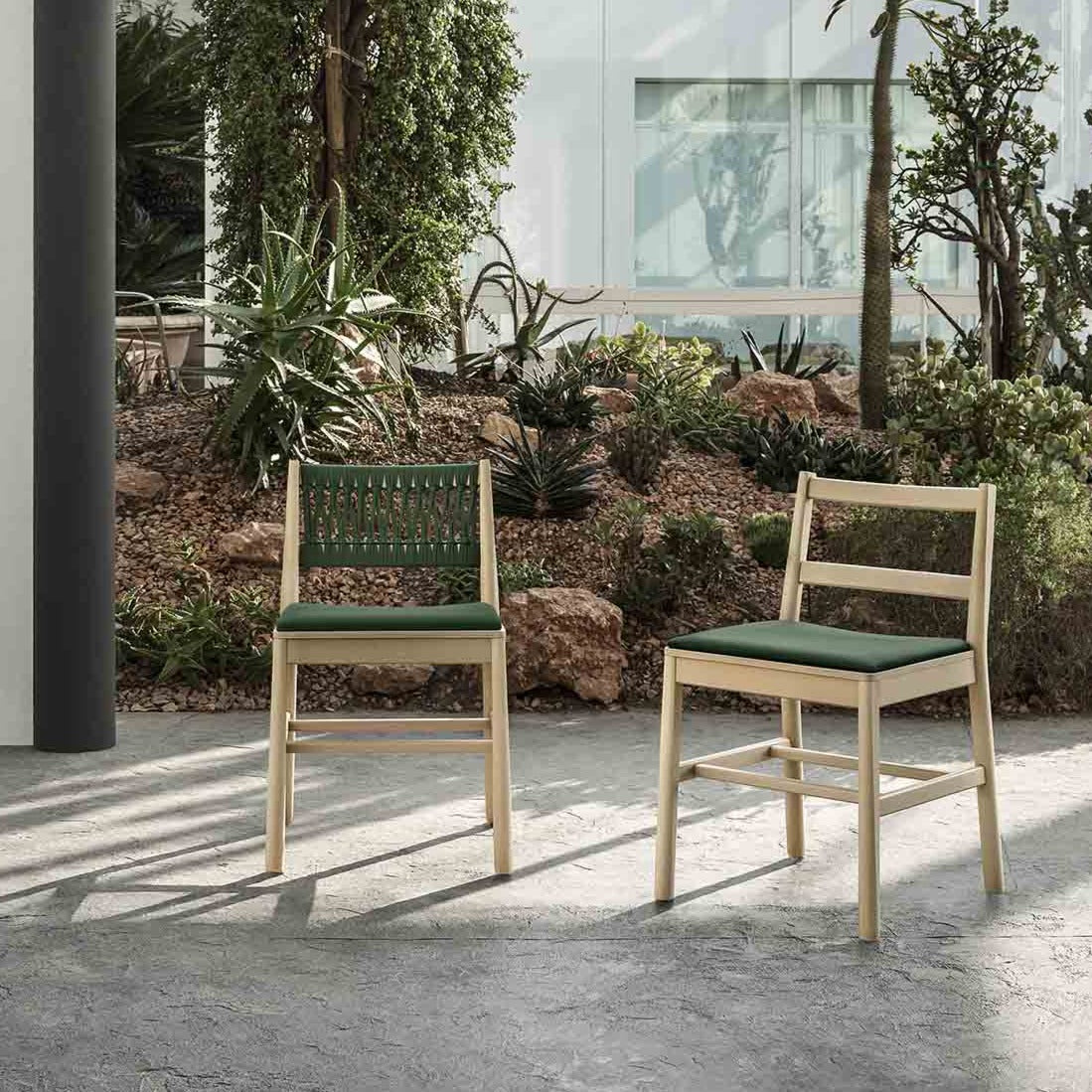 JULIE IN IMB Chair green with backrest and without outdoor view