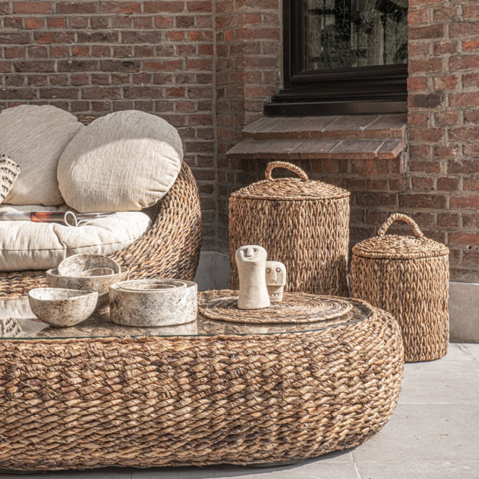 THE BANANA Laundry Basket outdoor view