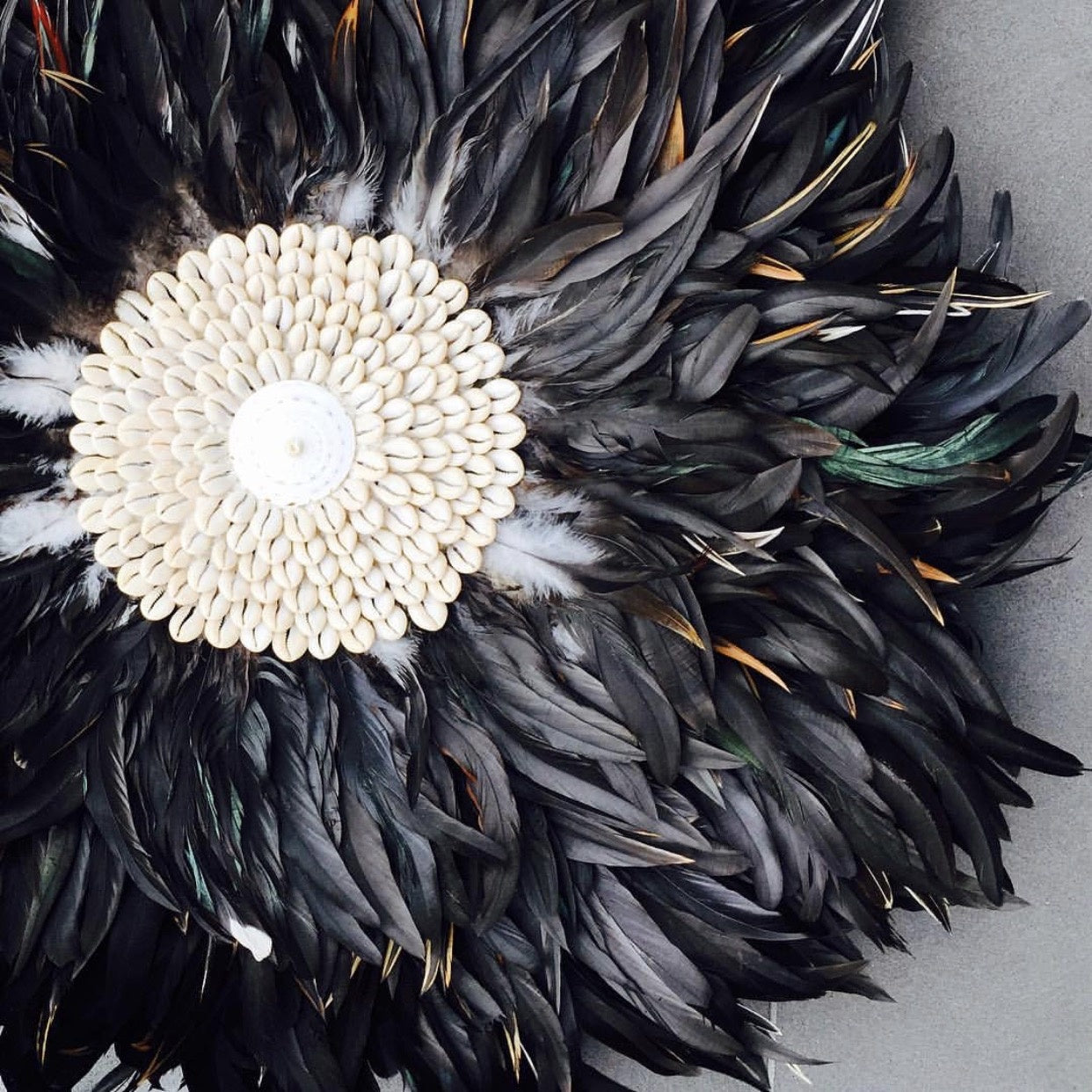 THE COASTAL JUJU-Black-Medium macro view