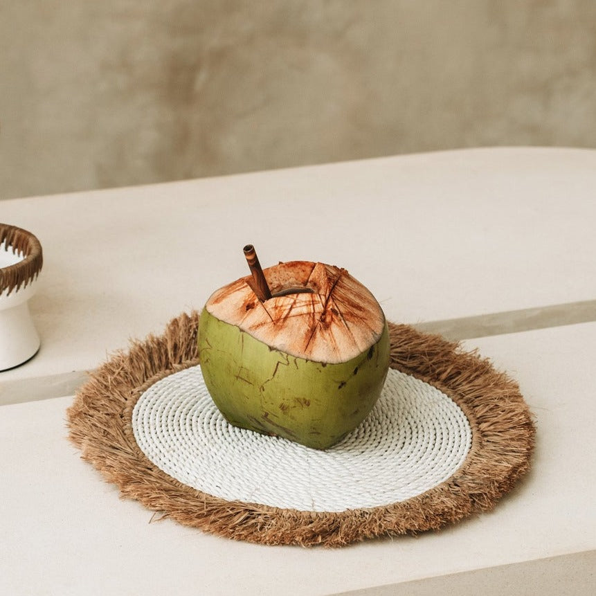 THE WATER HYACINTH RAFFIA Napperon Blanc