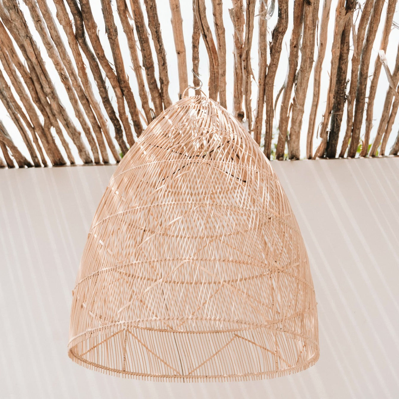 THE TWISTER Pendant interior view