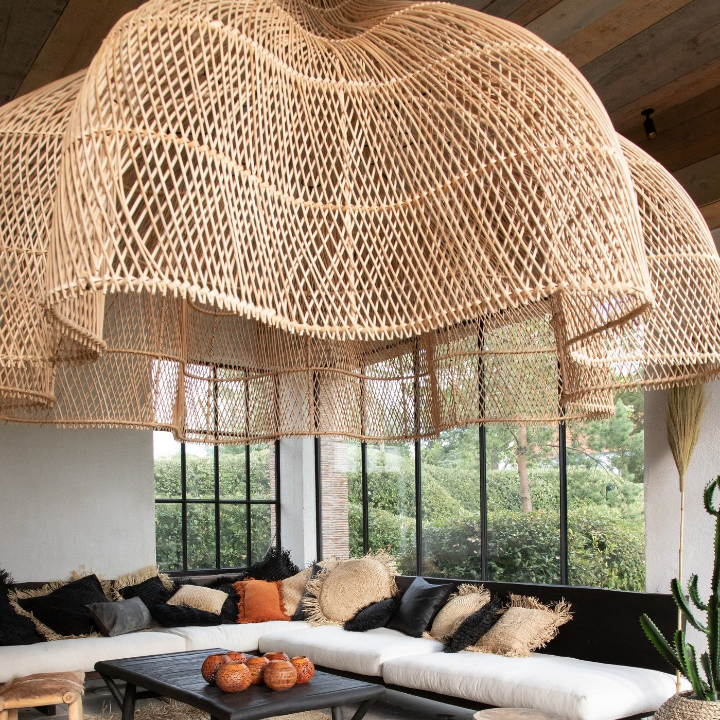 THE WHIPPED Pendant Natural extra large interior view