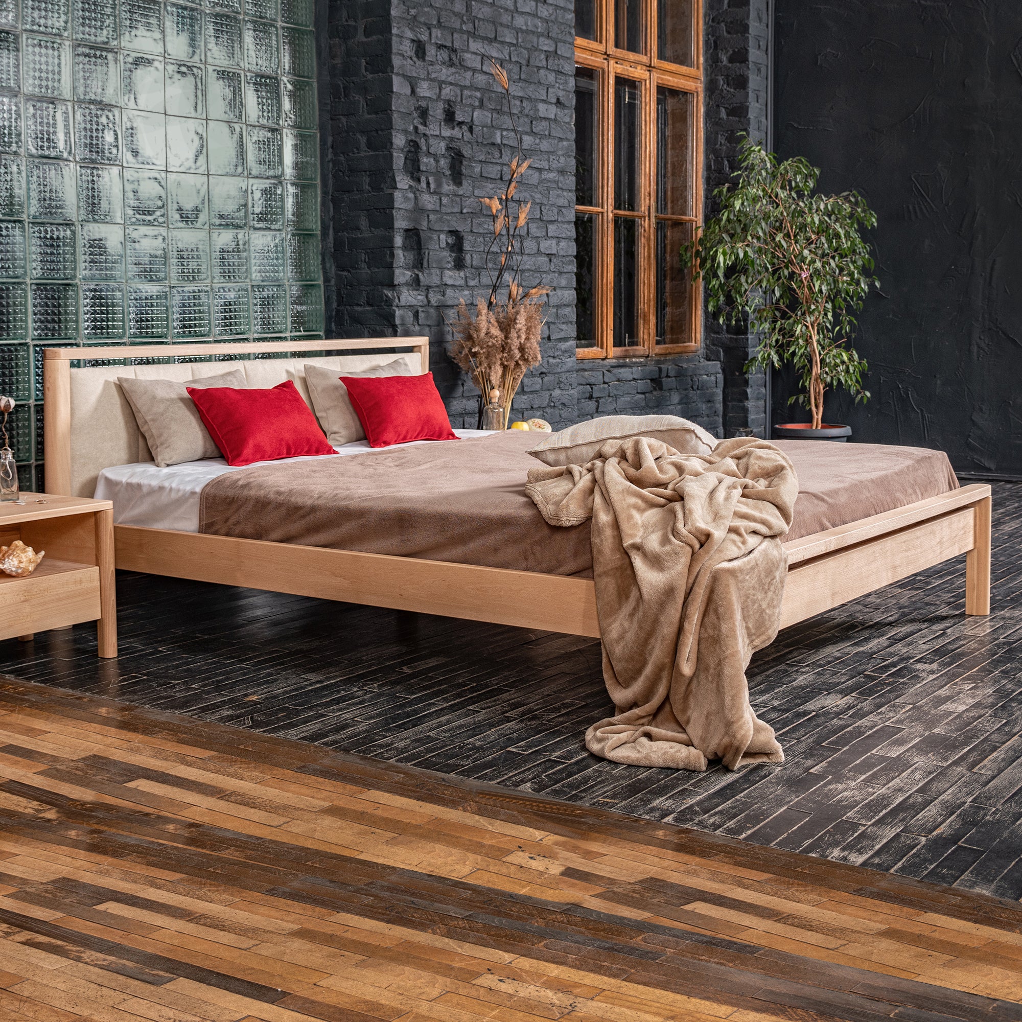 DROP SOFT Lit Double Cadre En Bois De Hêtre Naturel Avec Tête De Lit Rembourrée