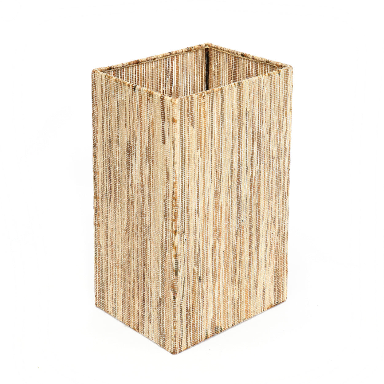 THE HYACINTH Pendant half-side view