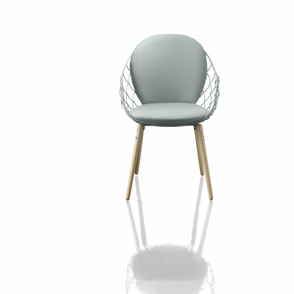 PINA Chair white colour, front view, wooden base, made of solid ash