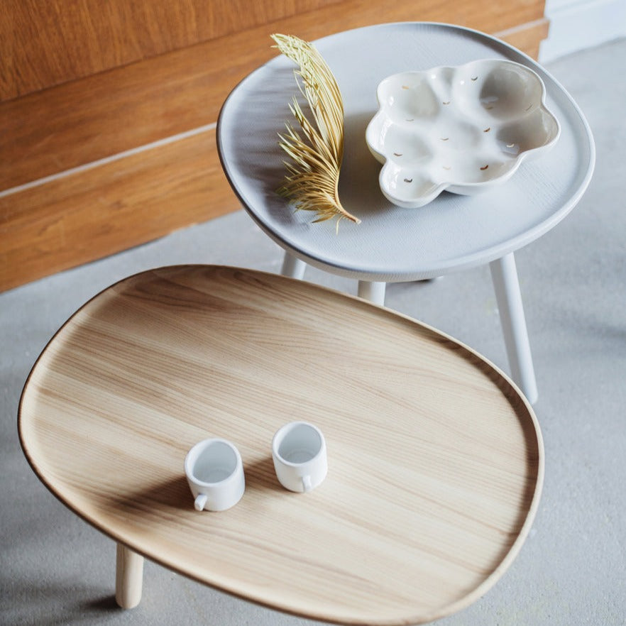 NAЇVE Side Table 640 natural and white ash-interior top view