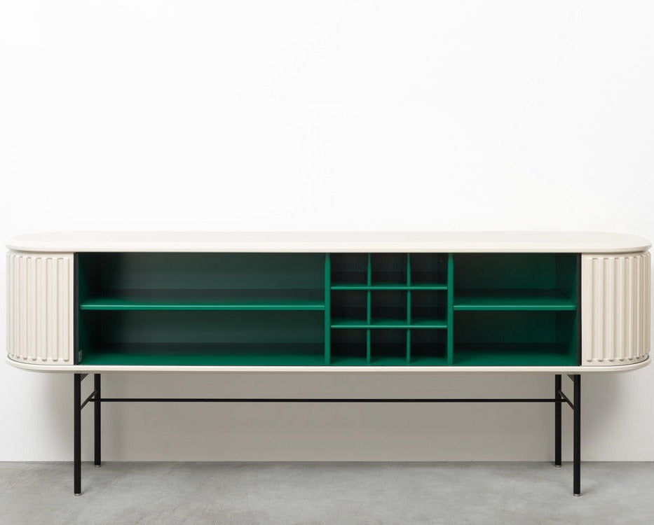 A'DAMMER Cabinet Twist