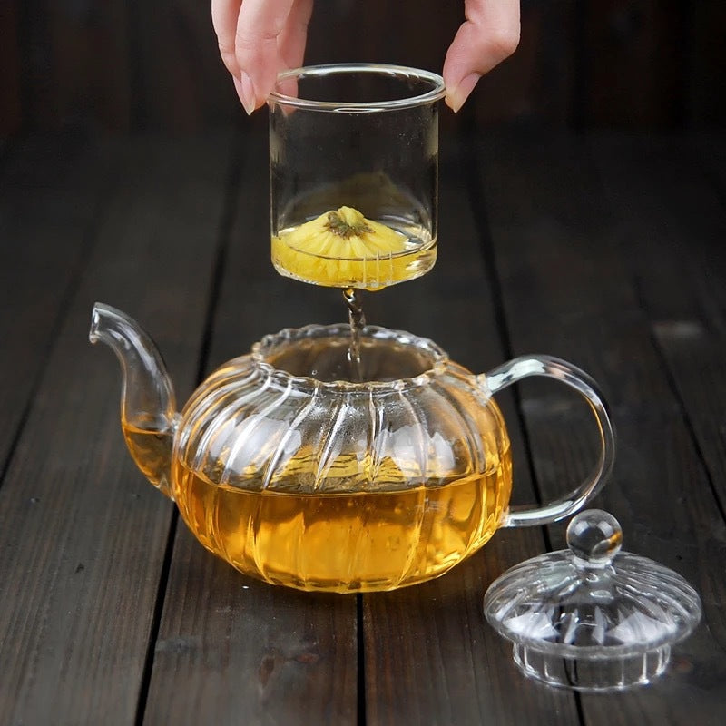 Théière en verre rayé avec infuseur