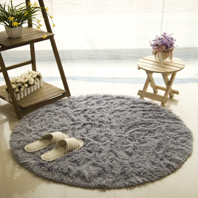 Tapis rond en peluche pour le salon