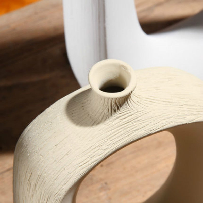 Vase vintage en céramique brossée de style nordique