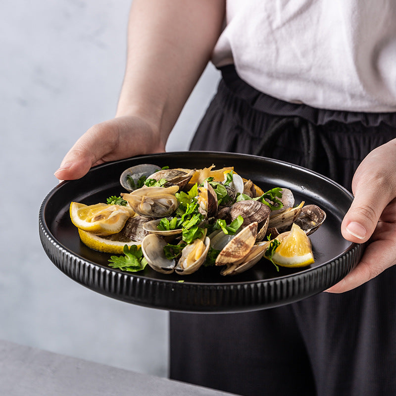Assiettes créatives en céramique émaillée à motif de rayures de style japonais