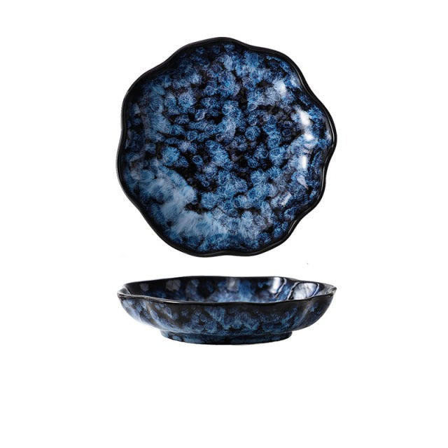 Assiettes et bols en céramique bleus style rétro japonais