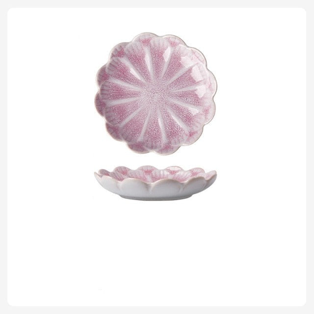 Assiette en céramique en forme de fleur