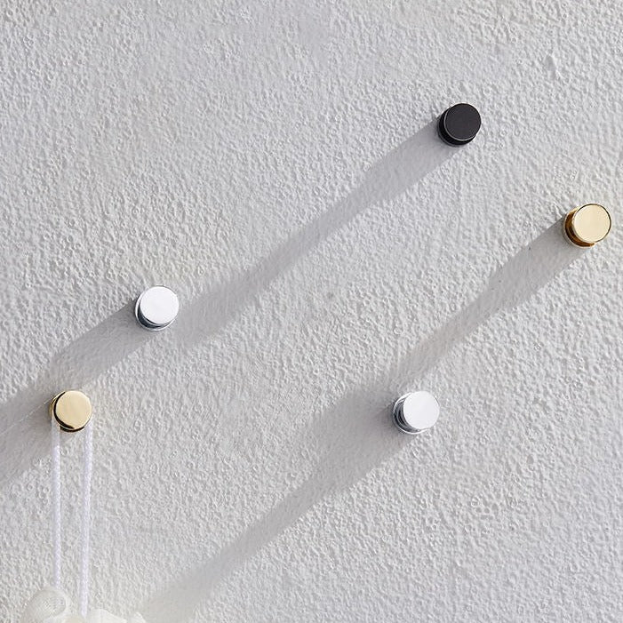 Cintre à vêtements en laiton