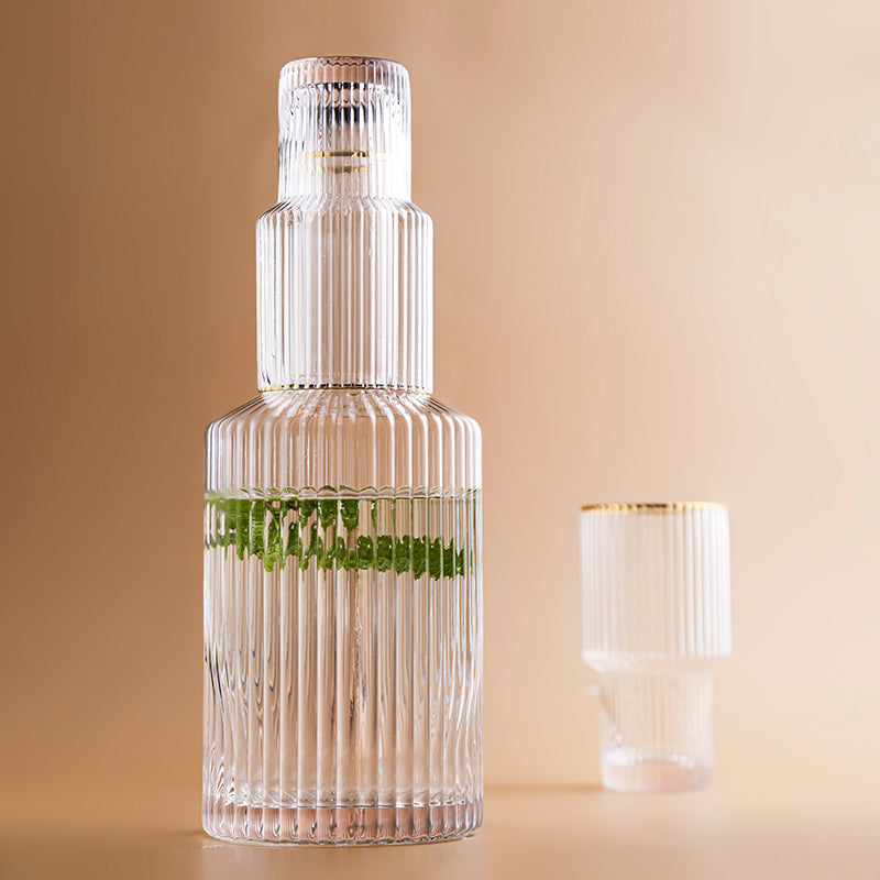 Pichet à eau en verre avec motif vertical