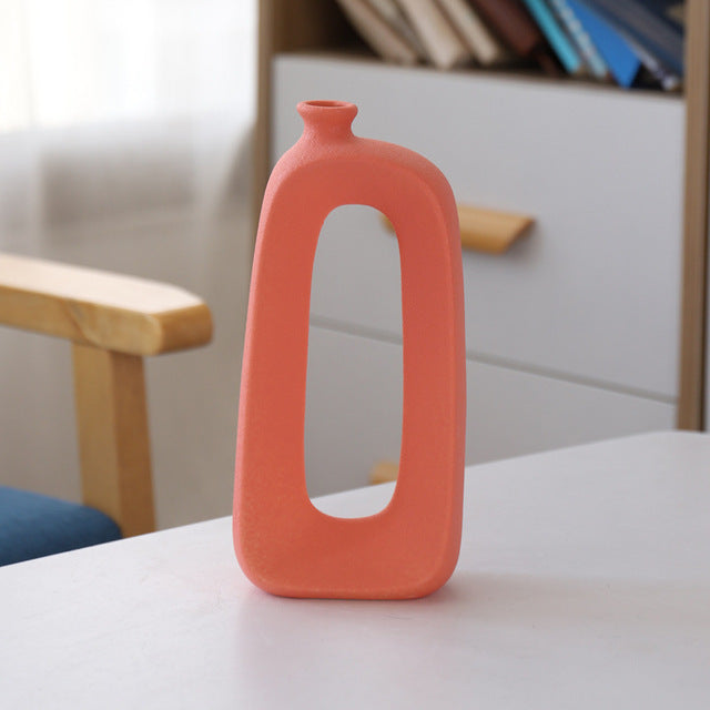 Vase à fleurs en céramique moderne et élégant