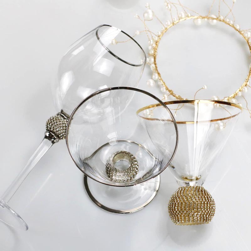 Verre à bord doré créatif