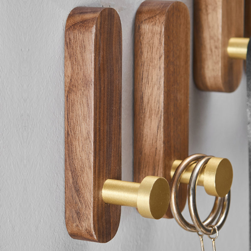 Cintre en bois naturel