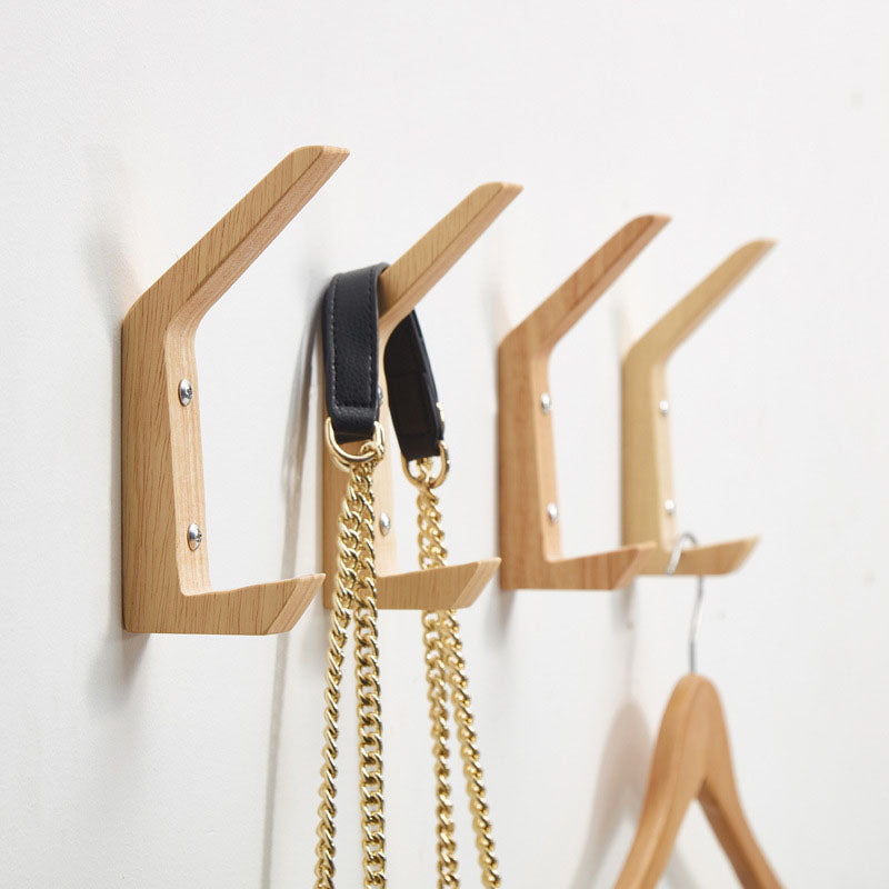 Crochets de suspension en bois simple