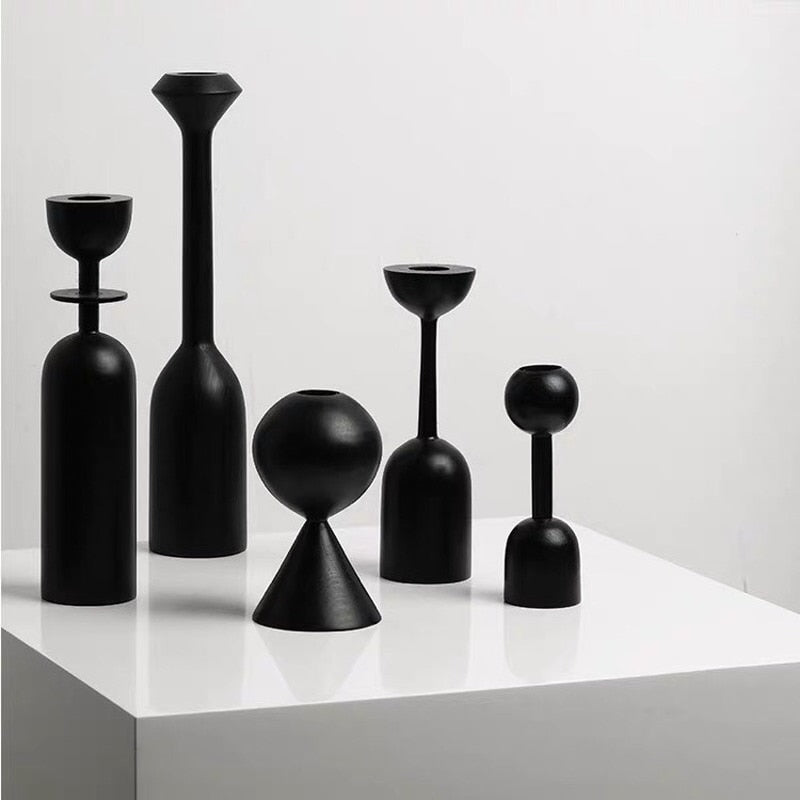 Bougeoirs en bois noir style nordique