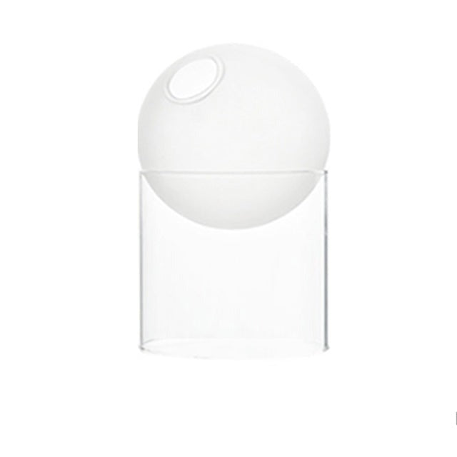 Vases ronds colorés en style nordique