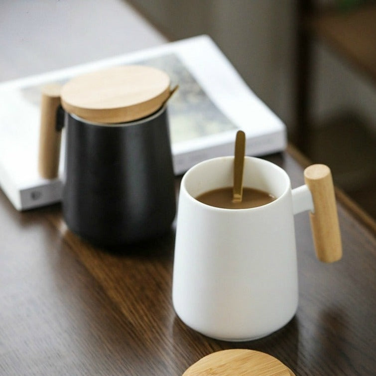 Tasse à café en céramique de style nordique avec poignée en bois