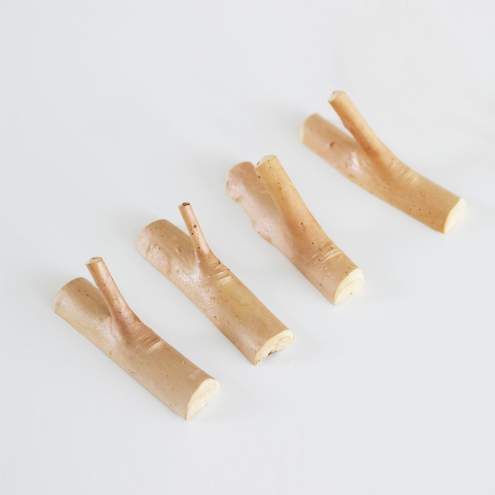 Crochets muraux en bois