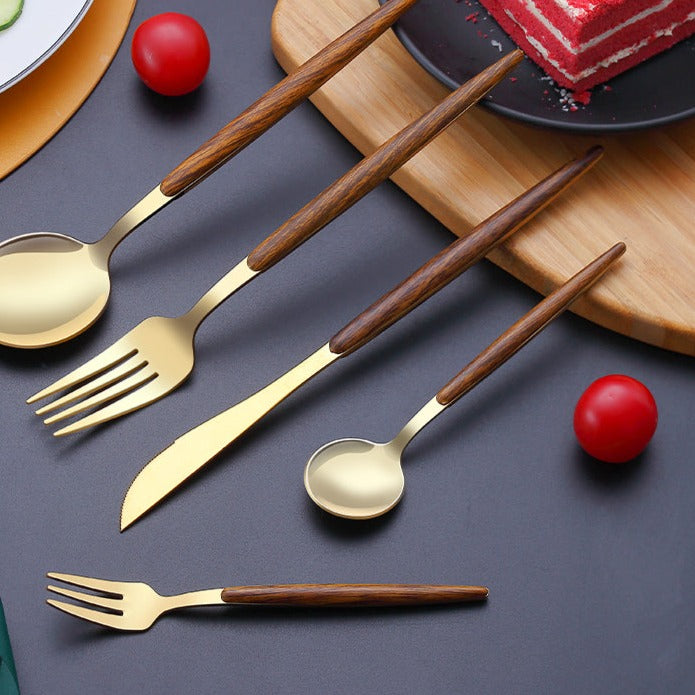 Ensemble de couverts élégants en acier inoxydable