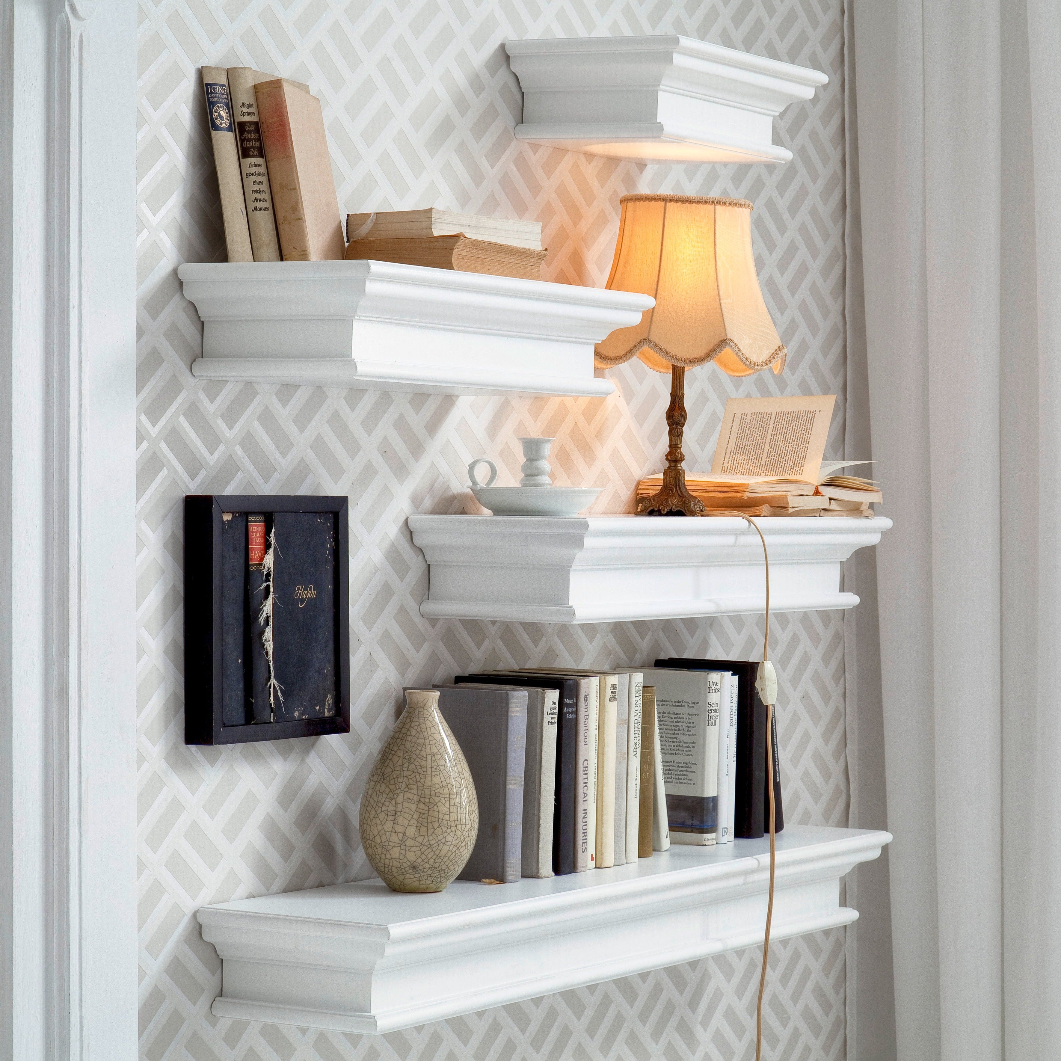 HALIFAX Wall Shelf Medium Interior