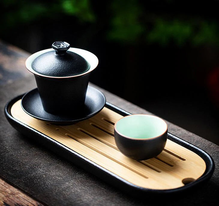 Plateau à thé simple en bois de bambou