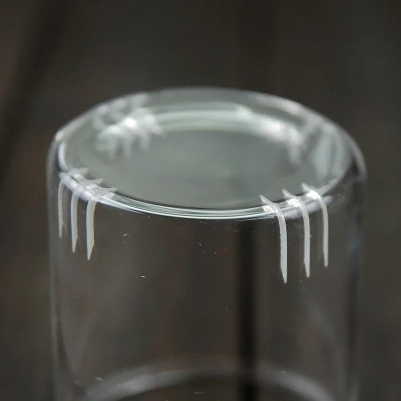Théière en verre avec infuseur en forme de citrouille