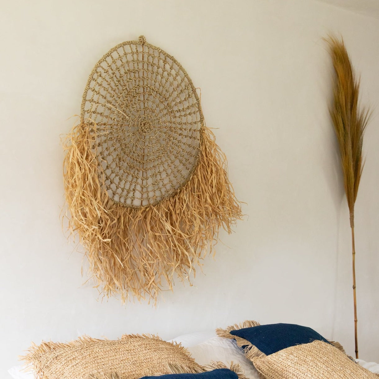 THE RAFFIA Dreamcatcher-Natural interior side view