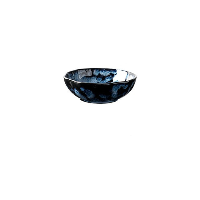 Assiettes et bols en céramique bleus style rétro japonais