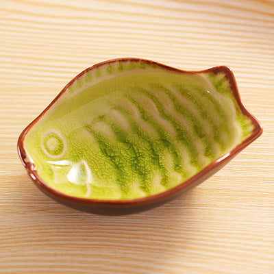 Soucoupe en céramique émaillée à feuilles japonaises