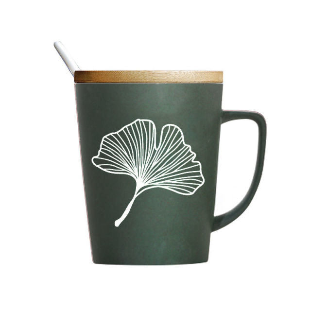 Tasse à café en céramique motif feuille