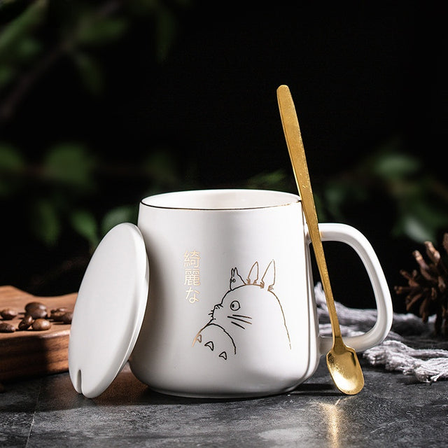 Tasse à café en céramique peinte en or de luxe léger